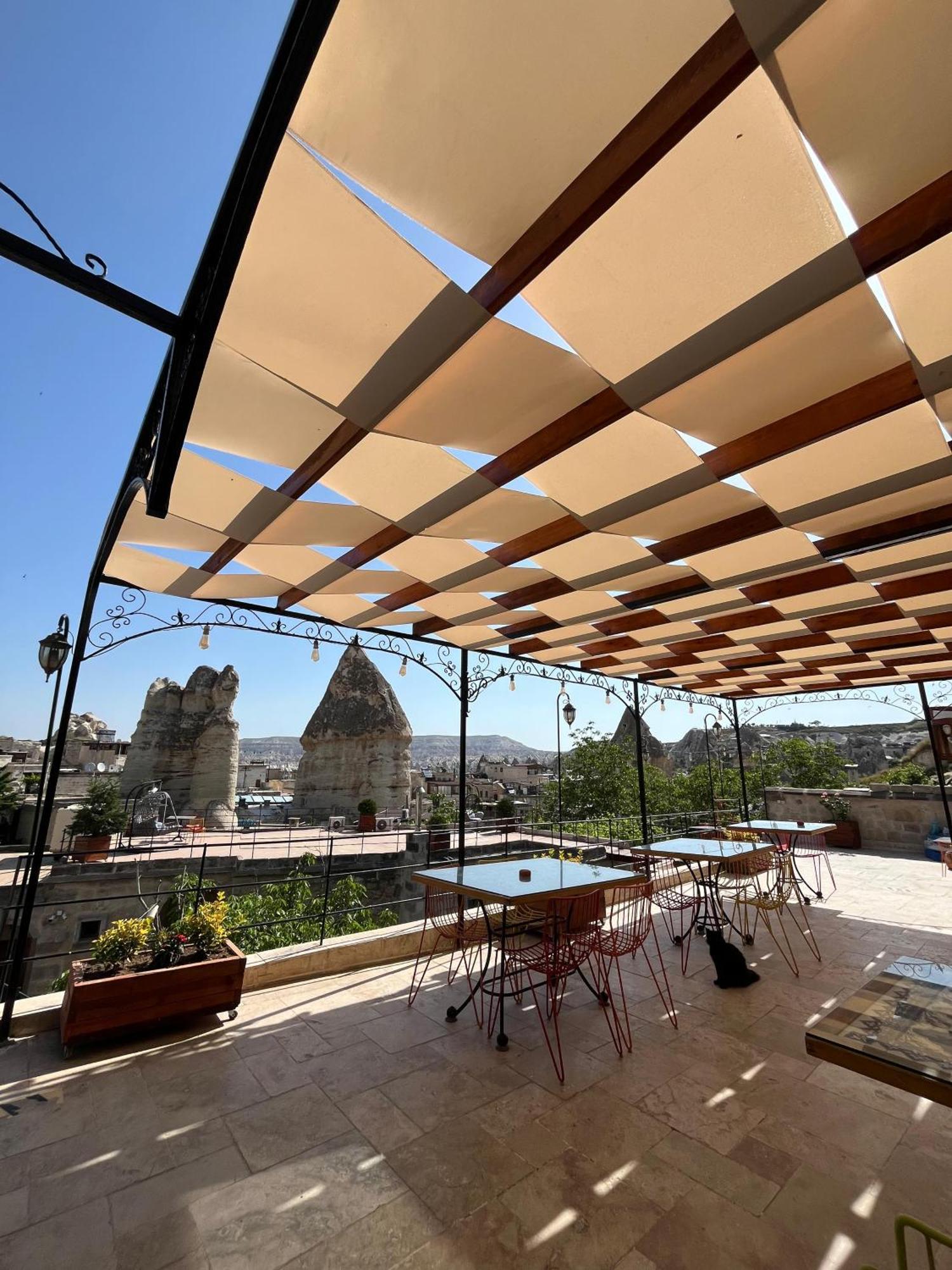 גורמה Century Cave Hotel מראה חיצוני תמונה