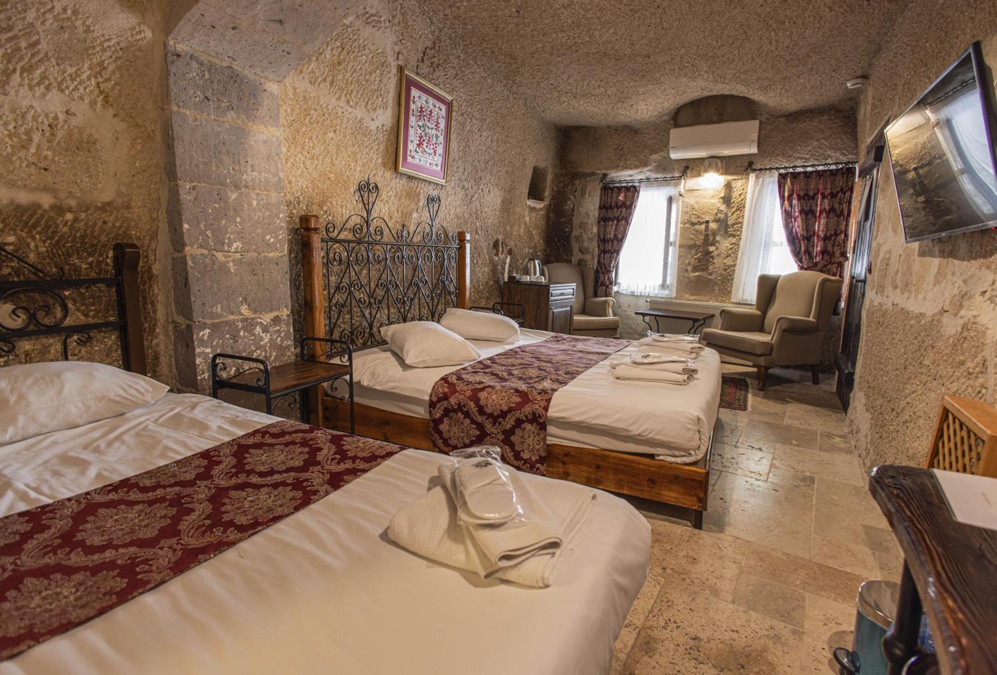 גורמה Century Cave Hotel מראה חיצוני תמונה