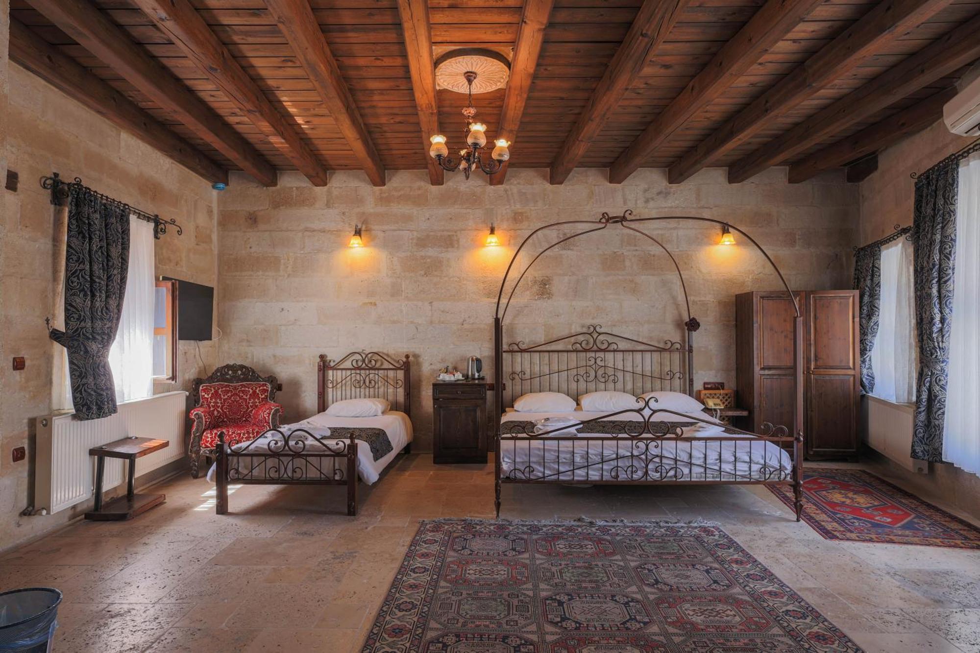 גורמה Century Cave Hotel מראה חיצוני תמונה