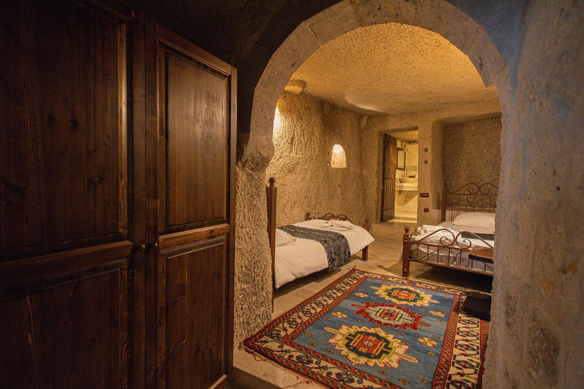 גורמה Century Cave Hotel מראה חיצוני תמונה