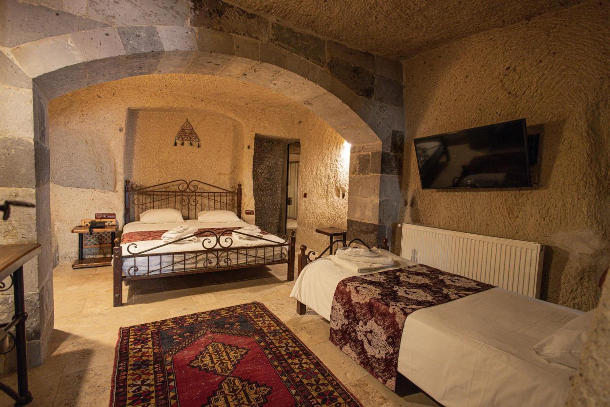 גורמה Century Cave Hotel מראה חיצוני תמונה